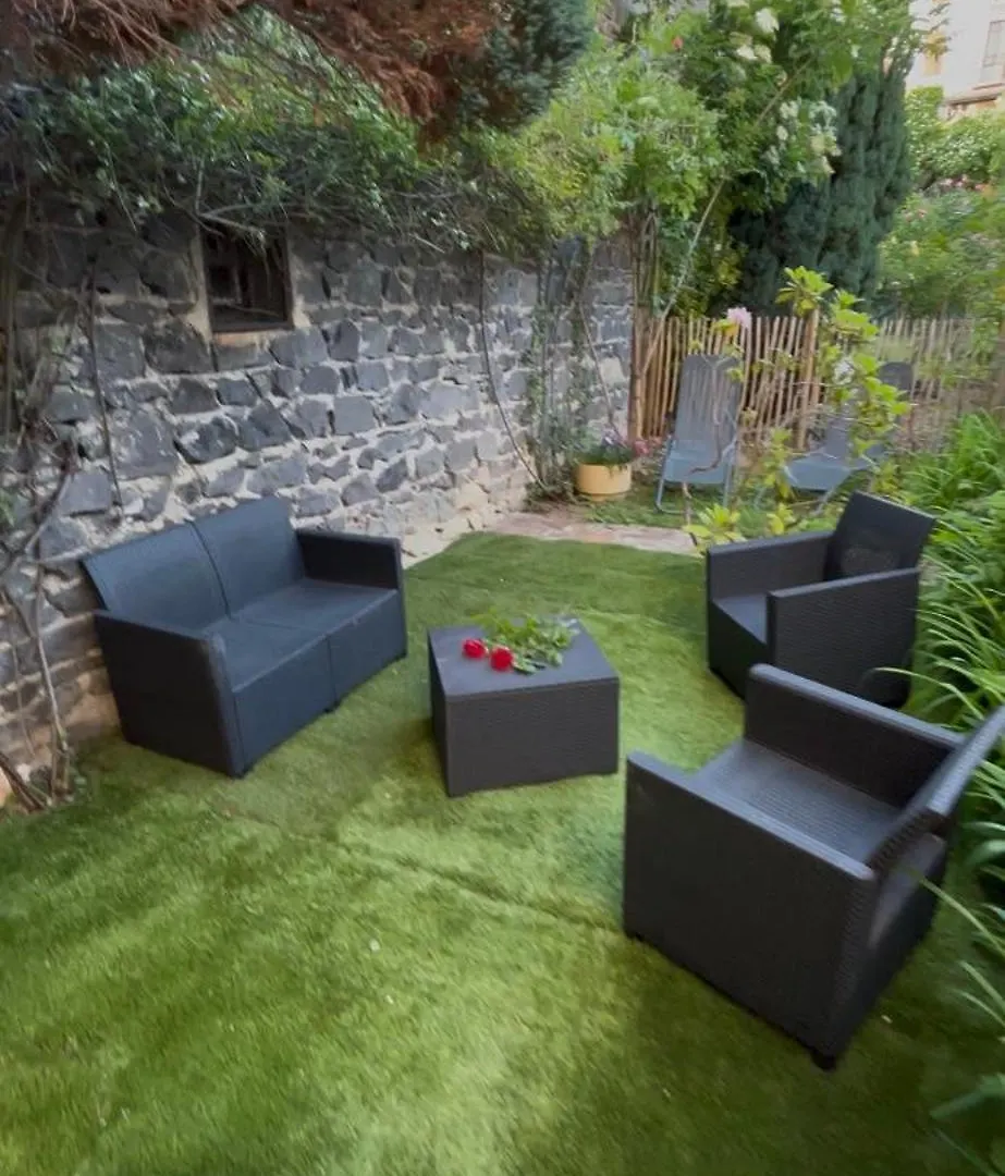 Le Gamay - Charmant T2 Avec Parking Et Terrasse Châtel-Guyon France